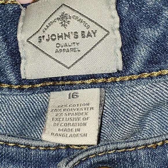 Ladies ST JOHNS BAY Faded Denim Jeans - 16 - Picture 3 of 3
